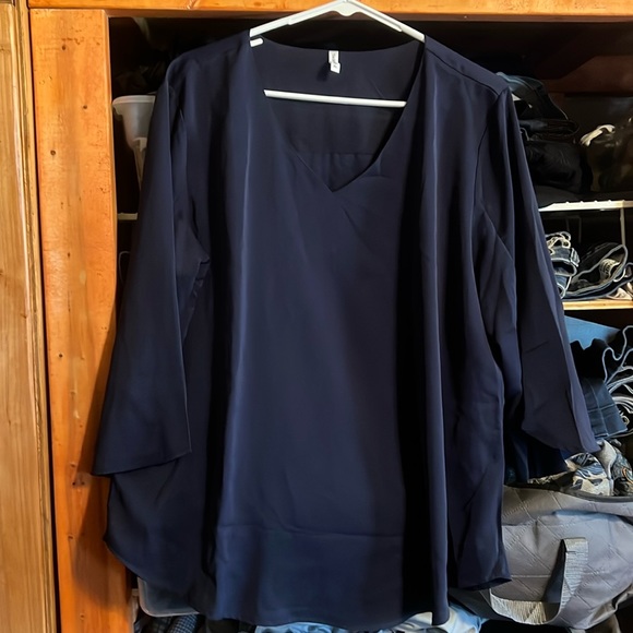 Blouse - Picture 1 of 1